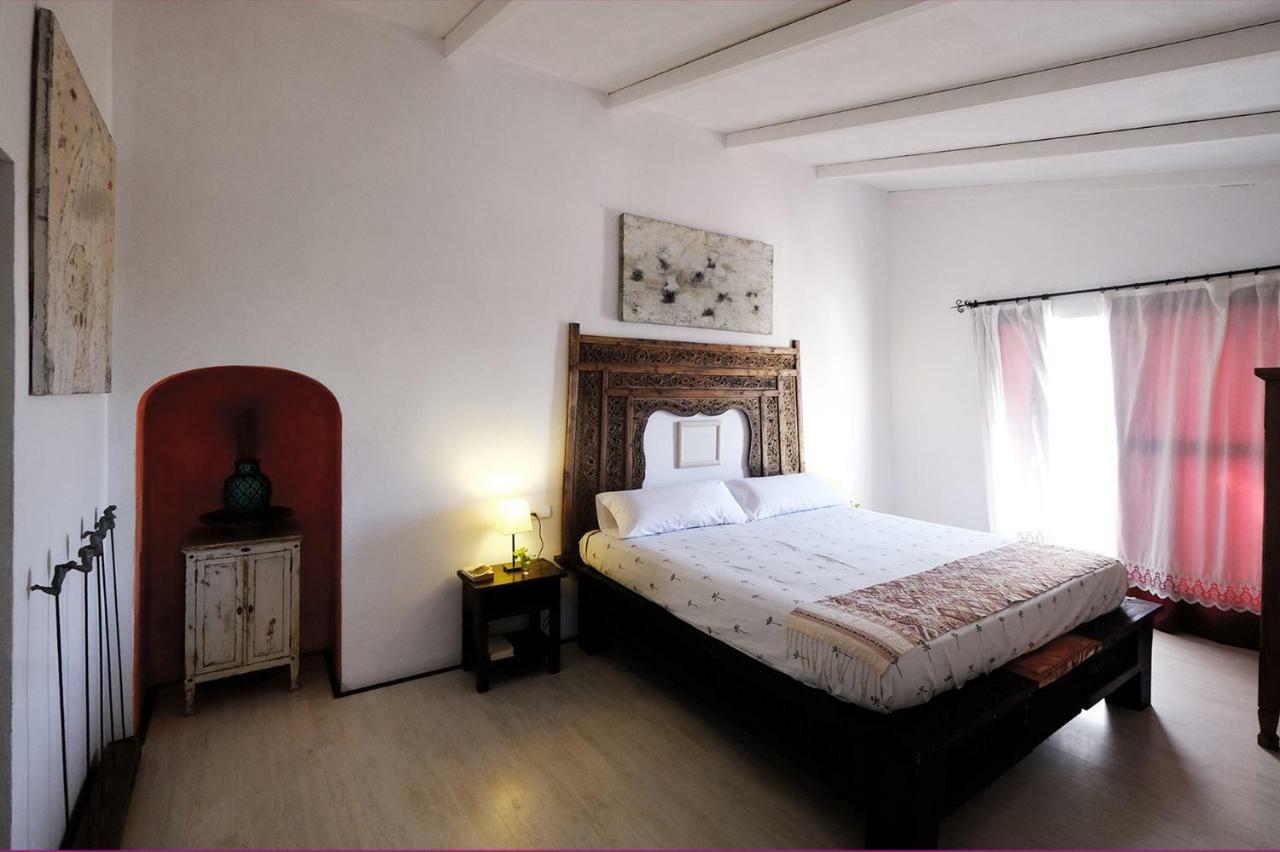 La Casa De La Luz. Artisthome Almodóvar del Río Kültér fotó